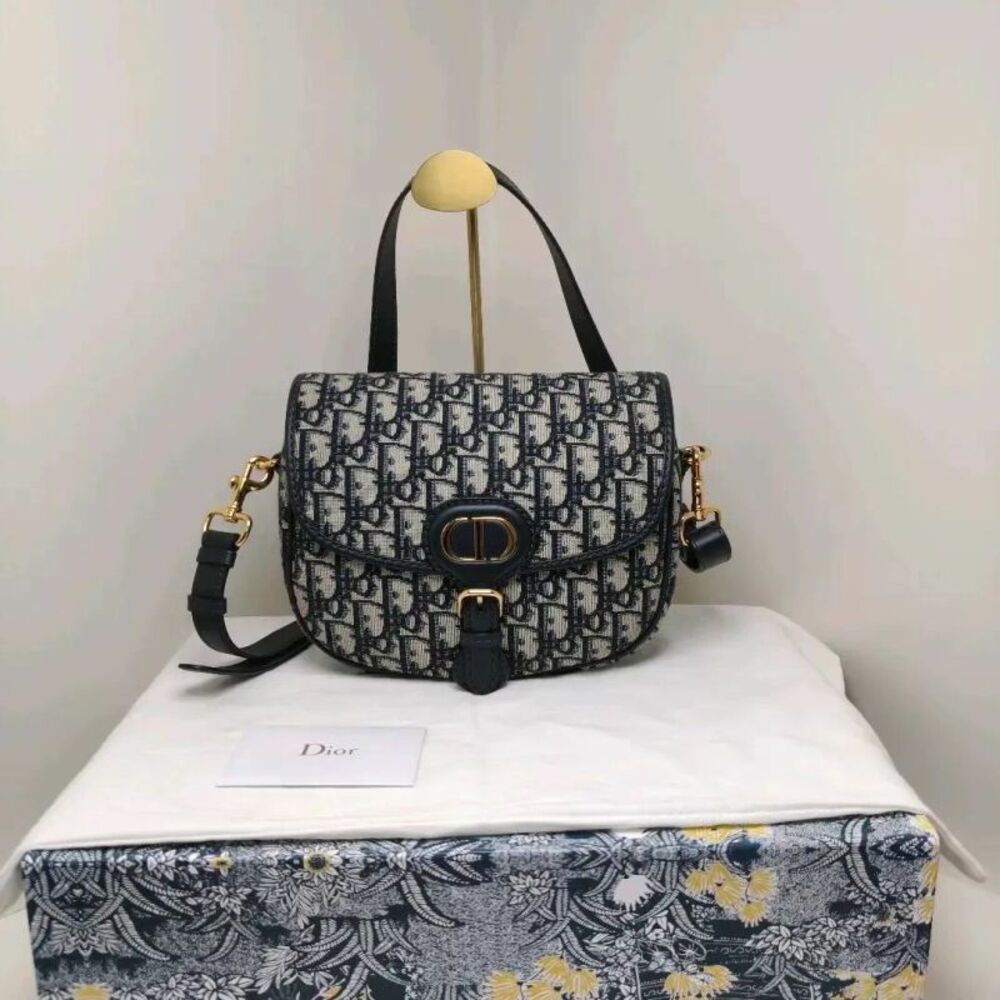 Dior Women Pre-Loved Bag Very Good Condition